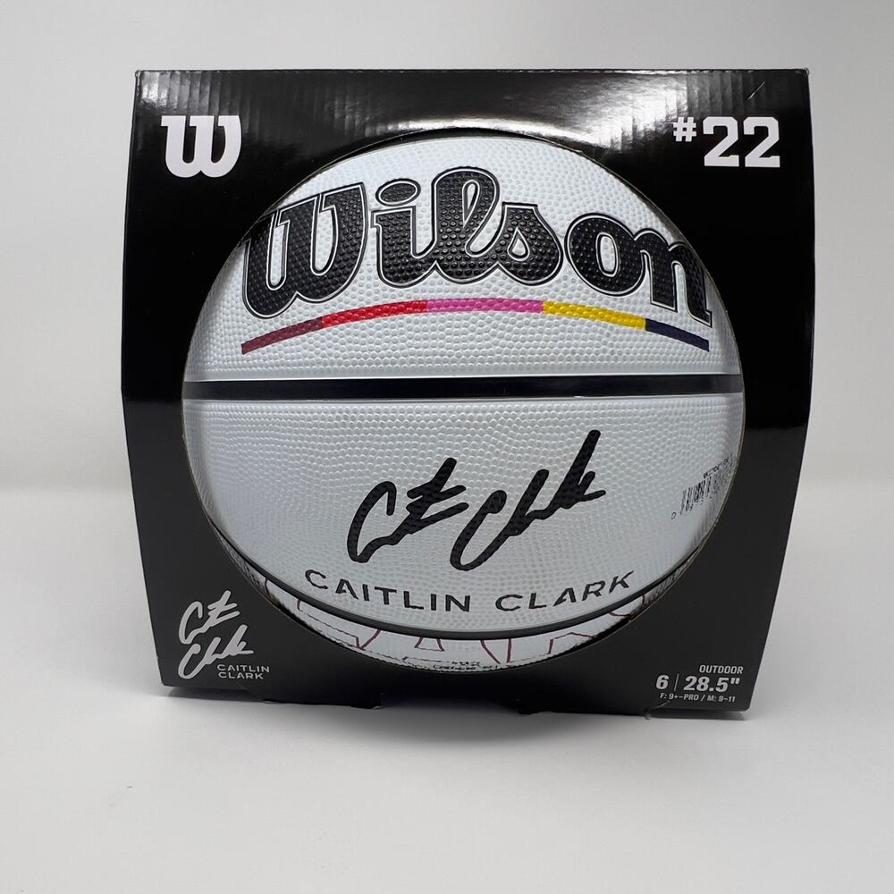 Wilson Caitlin Clark #22 Journey Series Basketball White Size 6 - 28.5" Youth